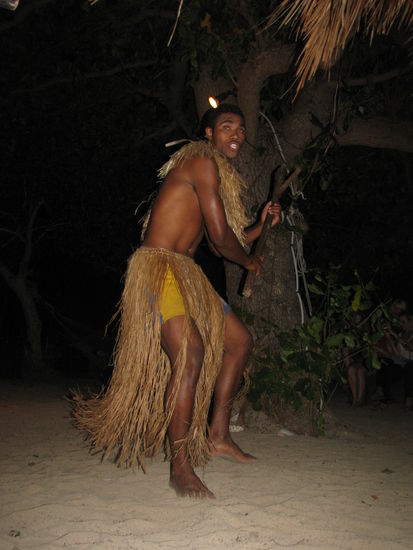 Die Tänze waren schon beeindruckend.