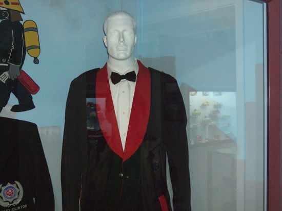 Sehr alte Ausgeh-Uniform.