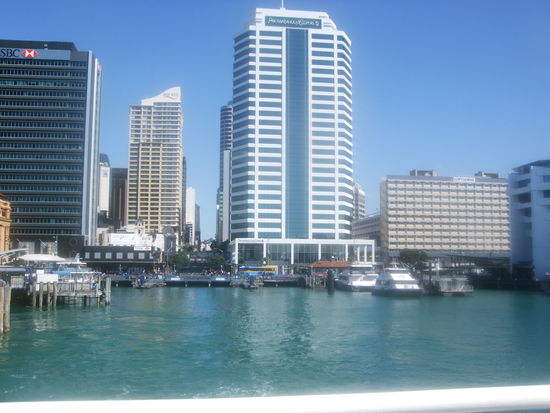 Auckland vom Meer aus.