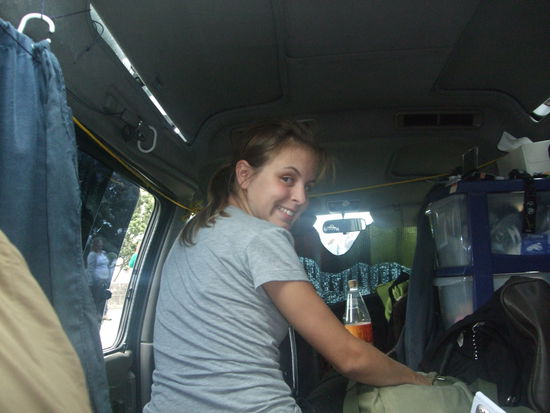 Laura in unserem "Haus".