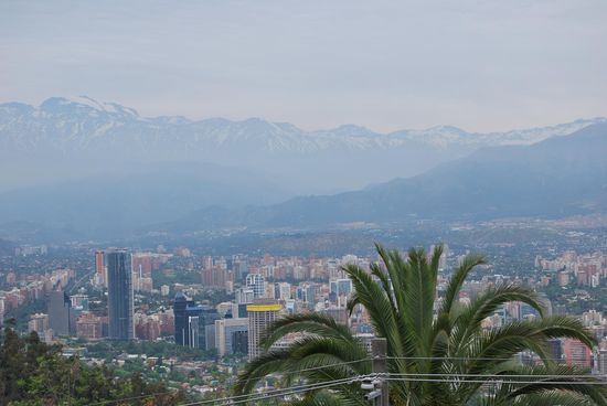 hinter dem Turm links wohnen "Fahners" 