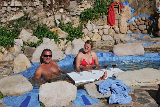 Andreas &amp; Tina.... schaut mal den schwimmenden Tisch!