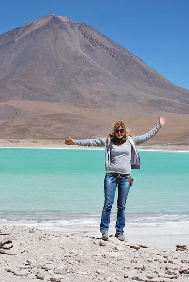 vor der Laguna Verde, offensichtlich. Im Hintergrund der Vulkan, dahinter liegt Chile.