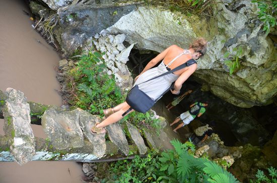 der Weg in die Höhle