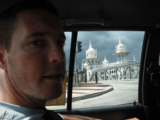 Viele Moscheenartuge Gebilde in der Stadt