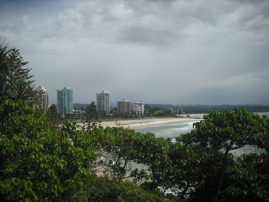 Coolangatta..sehr viel ruhiger als Surfers Paradies und ein traumhafter Strand