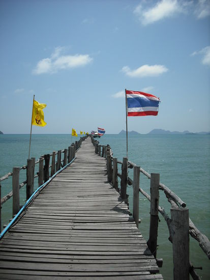 Chumphon Pier..Katamaran nach Koh Samui