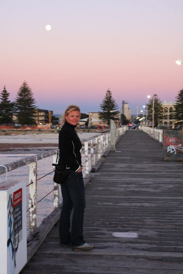 ...und ich...am Henley Beach (das Licht ist hier wirklich fantastisch zum und kurz nach dem Sonnenuntergang)