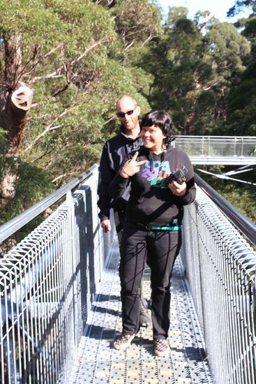 Josh und Belli im Valley of the Giants, Tree Top Walk