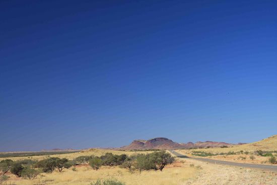 ...auf dem nach Tom Price (Great North Western HWY)