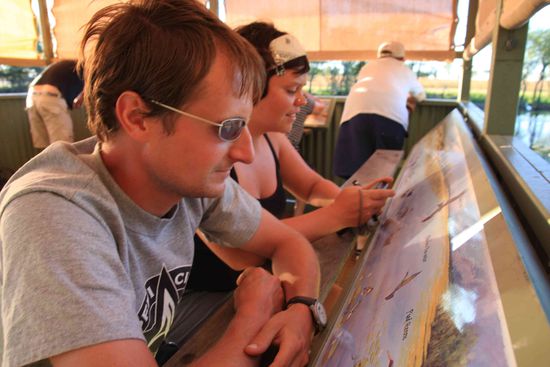 ...wir werden auch noch zu richtigen Ornithologen