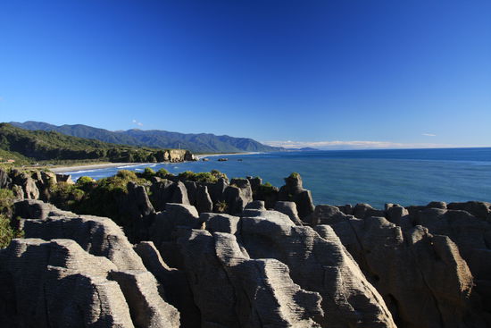 Pancake Rocks - an der Westküste...das Bild müßtest du kennen Mirko )