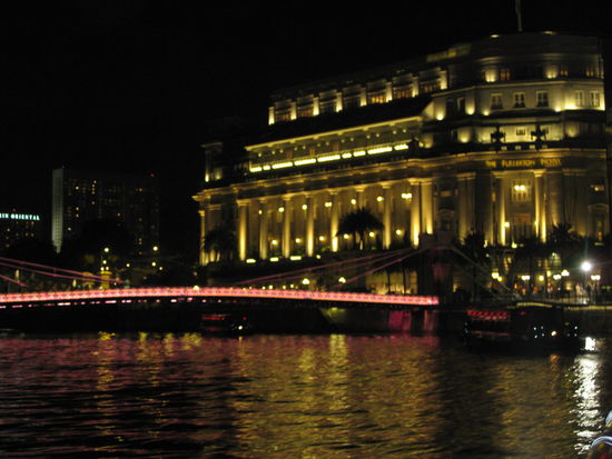 Auf dem River bei Nacht
