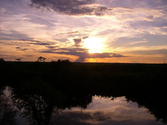 Sonnenuntergang ueber den Pampas