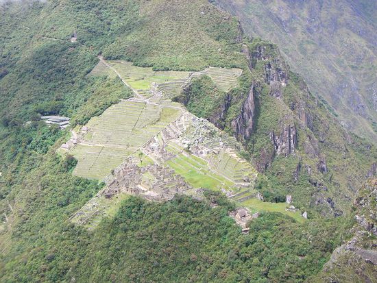 Blick auf Machu Picchu vom 2700m hohen Huayna Picchu