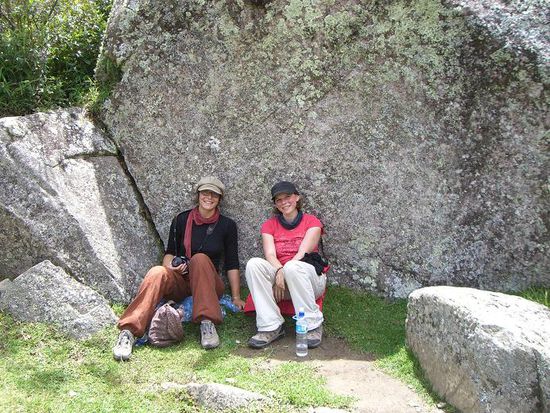 Nach der Kletterpartie erstmal eine Pause im Schatten der Ruinen