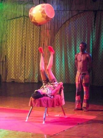 Zirkus Mama Afrika