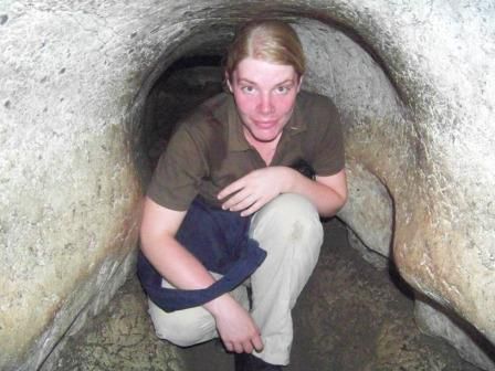 In den Amboni Caves bei Tanga ( eine Stadt, keine Unterhose )