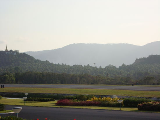 Airport Samui - reif für die Insel