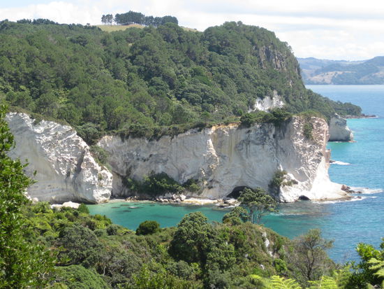 Auf dem Weg zur Cathedral Cove