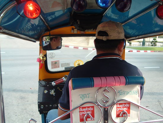 Zurück mit dem Tuktuk