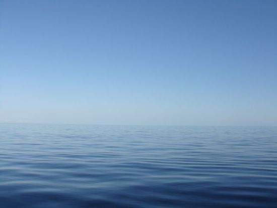 Die spiegelglatte See