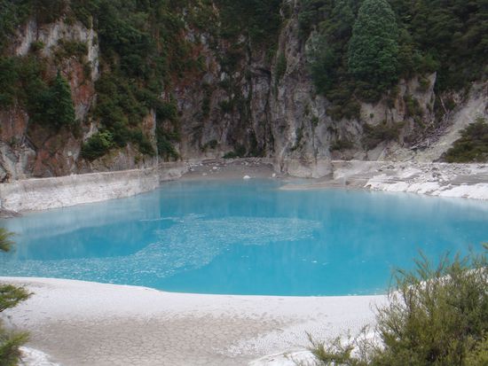 Inferno Kratersee ebenfalls in Waimangu.