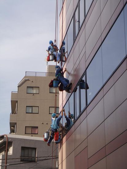 Im fortschrittlichen Japan, trifft man immer mal wieder auf doch eher altertümliche und konservative Bilder