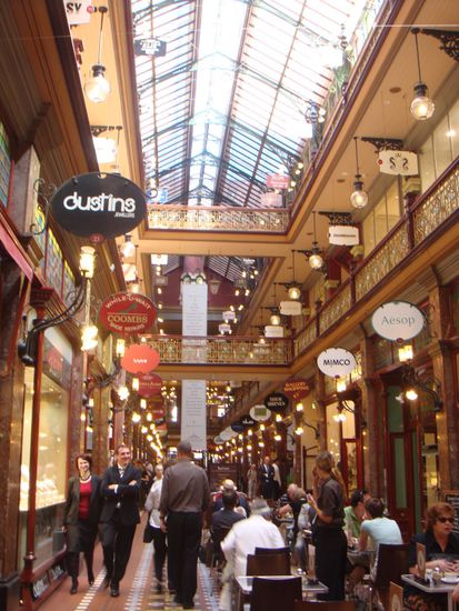 Eines der etwas schickeren Shopping Malls