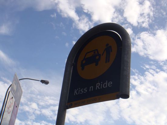 Eigenartiges Strassenschild in Bondi