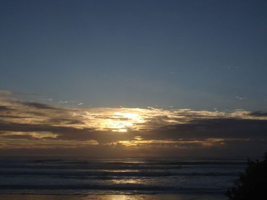 Morgens um 6:00 Uhr am Strand von Lennox Head (bekannt für seine guten "Surfer-Wellen")