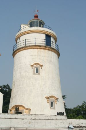 der kleine Leuchtturm der Halbinsel