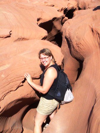 und runter geht es in den Canyon