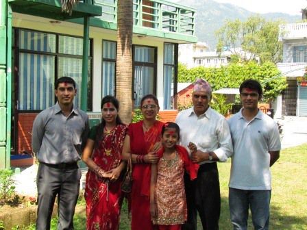 Familienfoto - die Besitzer der Butterfly Lodge