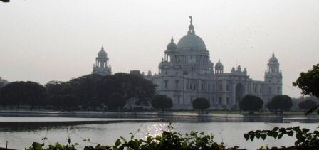 Victoria Memorial - ist es nicht riesig? Hatte es mir viel kleiner vorgestellt.