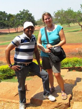 Ich durfte wieder Mal für indische Männer posen, damit ihre Frauen Fotos machen konnten!!!!
