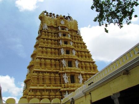 Chamundi Hill - Tempel