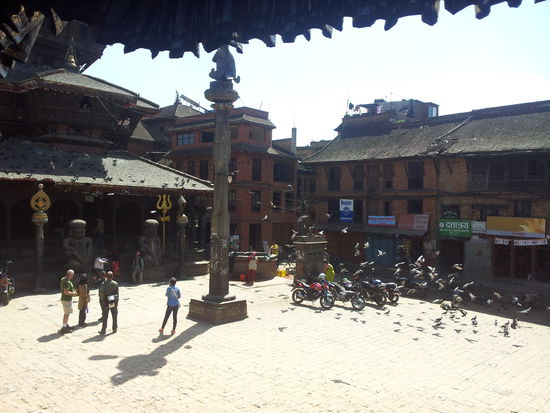 Aussicht vom Cafe auf den Dattatraya Square