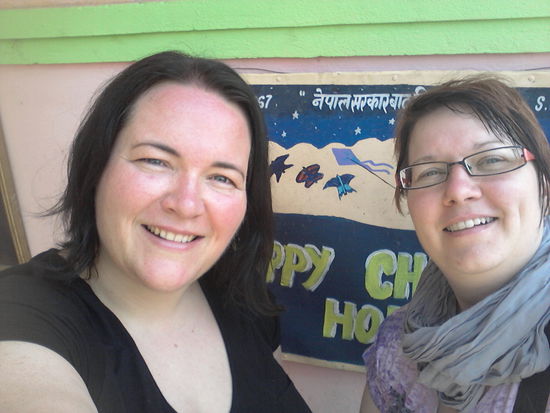 wir wurden sehr herzlich empfangen und von den Kindern umarmt