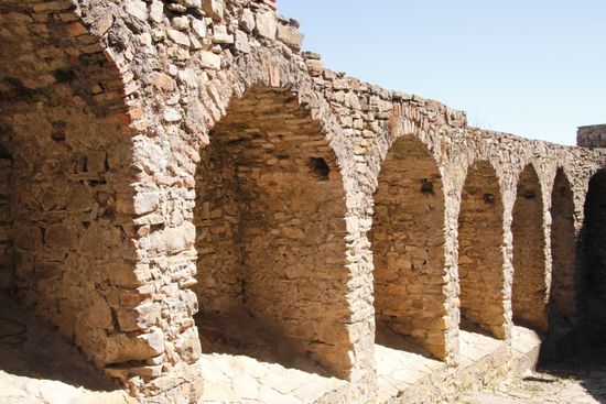 die Burgmauer von Innen