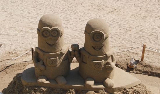 Skulpturen am Strand