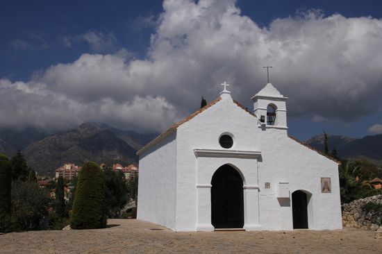 Die kleine Kirche im Park Calvario-Marbella