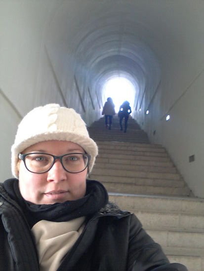 Fast 500 Stufen geht es hoch - es zieht recht auf dieser Treppe