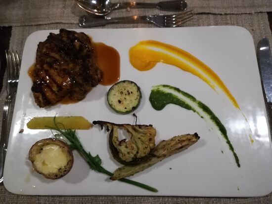 Hühnchen mit Gemüse.