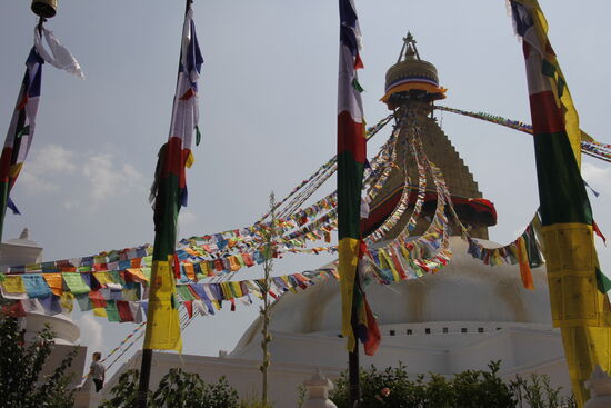 und überall hängen immer dieses schönen, bunten Gebetsfahnen