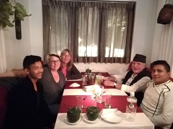 eine gemütliche Runde am letzten gemeinsamen Abend