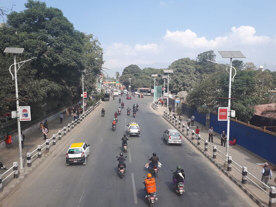 die Straßen sind fast leer - wenn alle Leute von Ihrem Festival zurück sind staut es sich hier wieder!