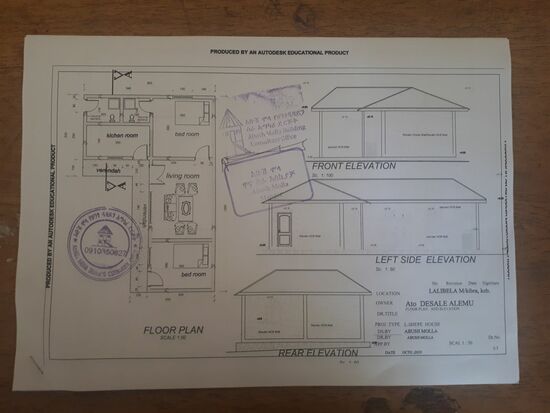 der Grundriss des Hauses. Mittlerweile wurde ja noch ein Raum dazu gebaut.