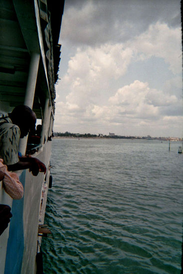 Anfahrt auf Dar-Es-Salaam