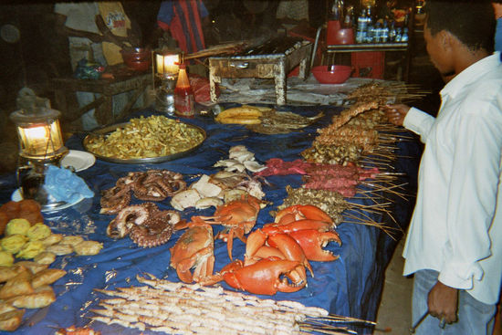 Essensstand am Meerufer